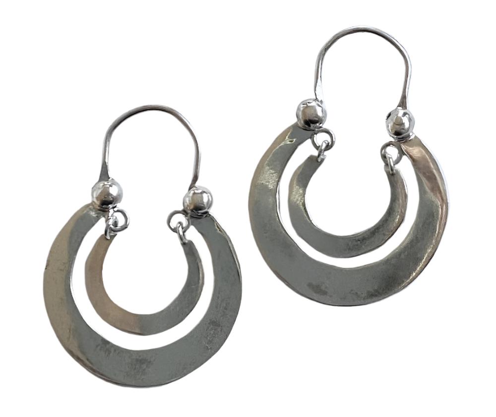 Double outlets full hoops - Silver watermark earrings