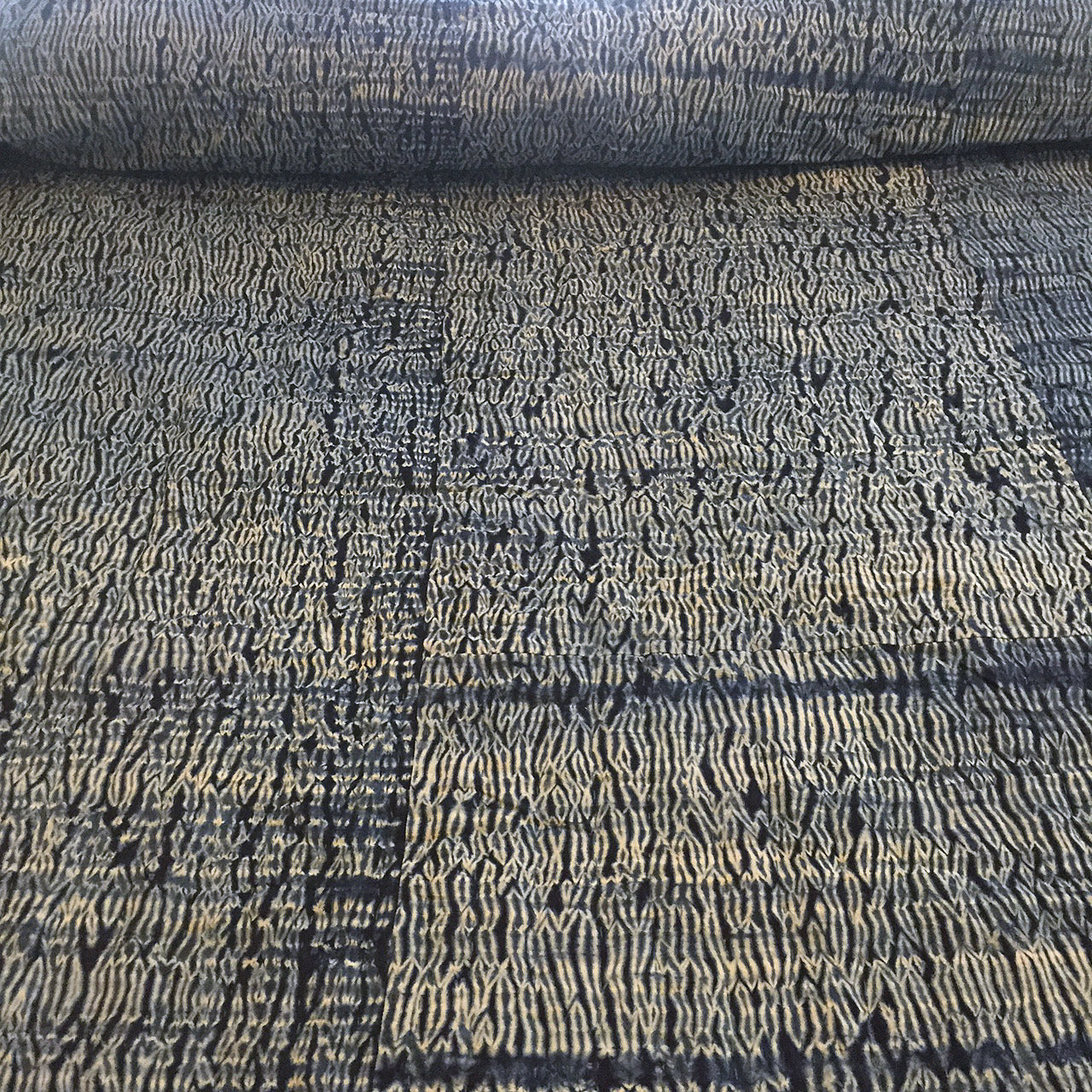 Handmade Shibori Indigo Dyed Quilt King India