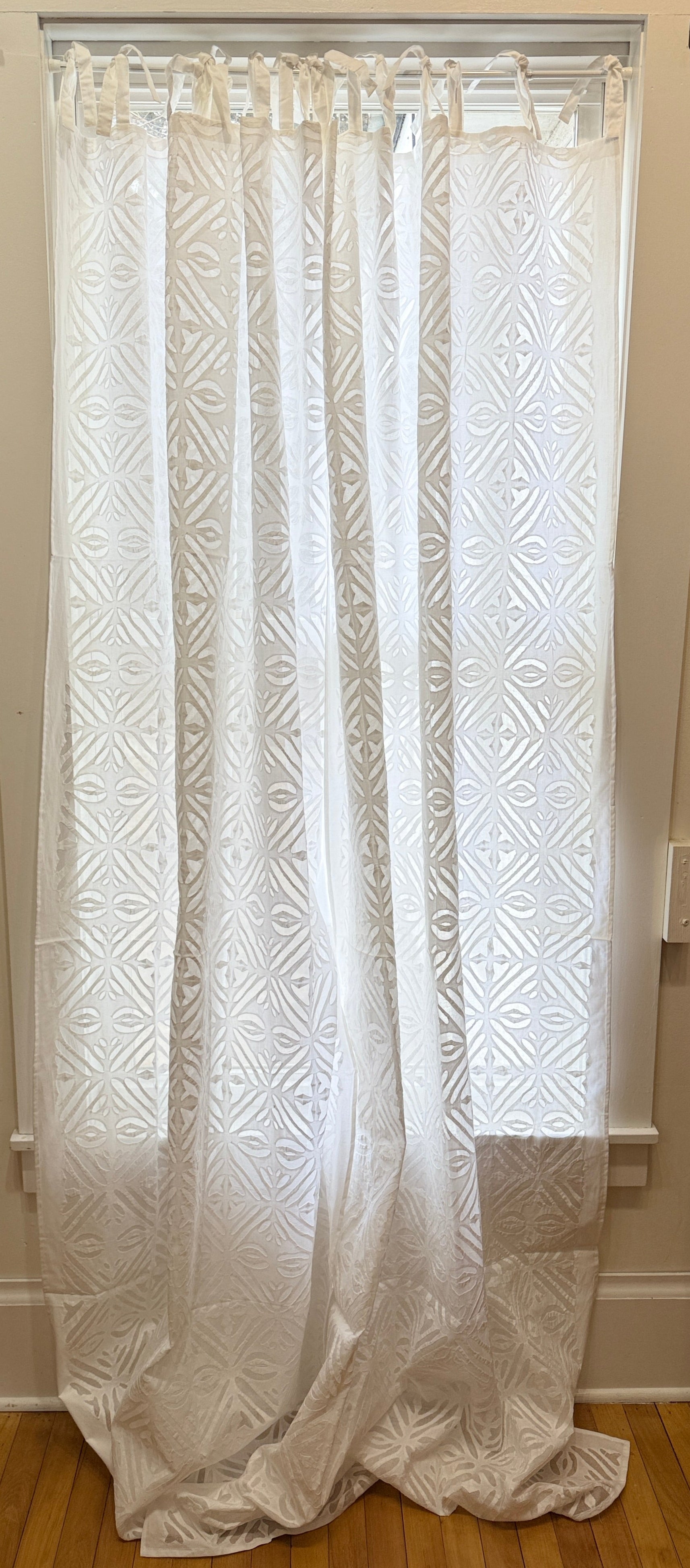 Appliqué Organza Hand Stitched White Cotton Curtain Pair India