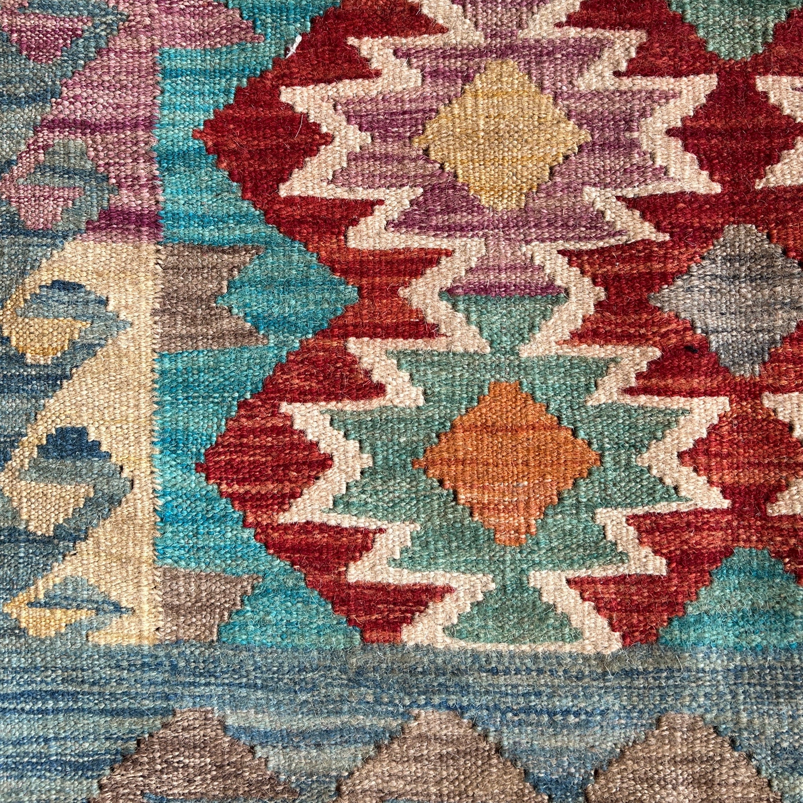 Handwoven Wool Kilim Small Rug Afghanistan (31x59) - 049